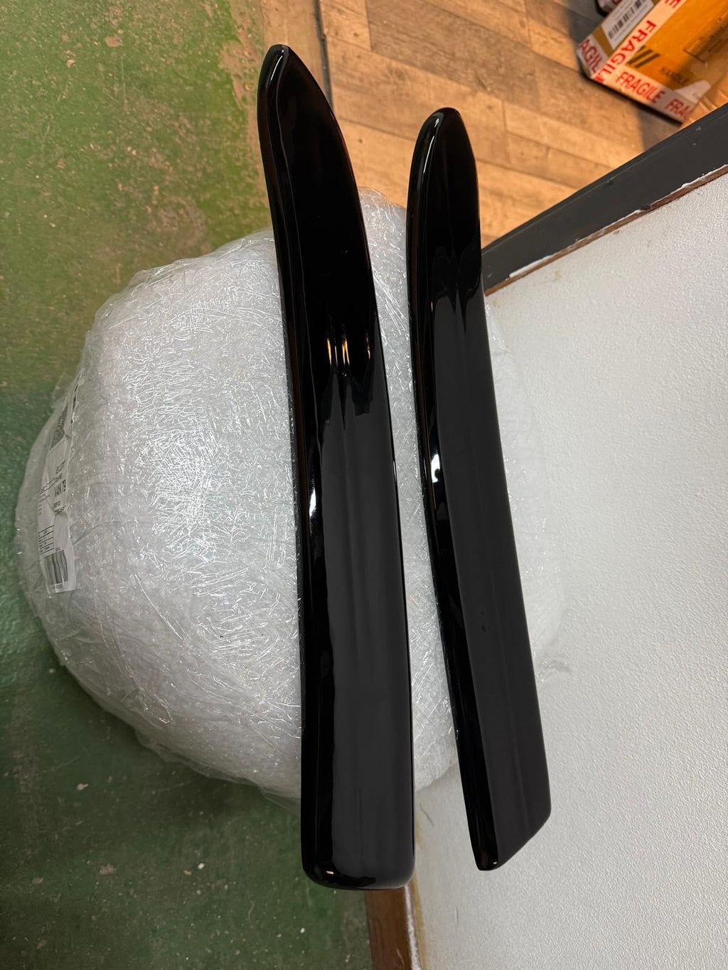 Rear Bumper Side Flaps – BMW 3 Series E90/E91 M-Sport