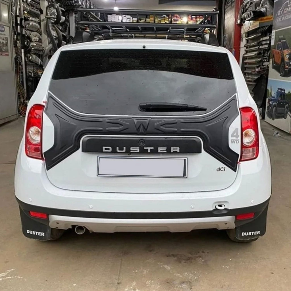 Rear Boot Lid Cover Trim – Dacia Duster MK1 (2010–2017)