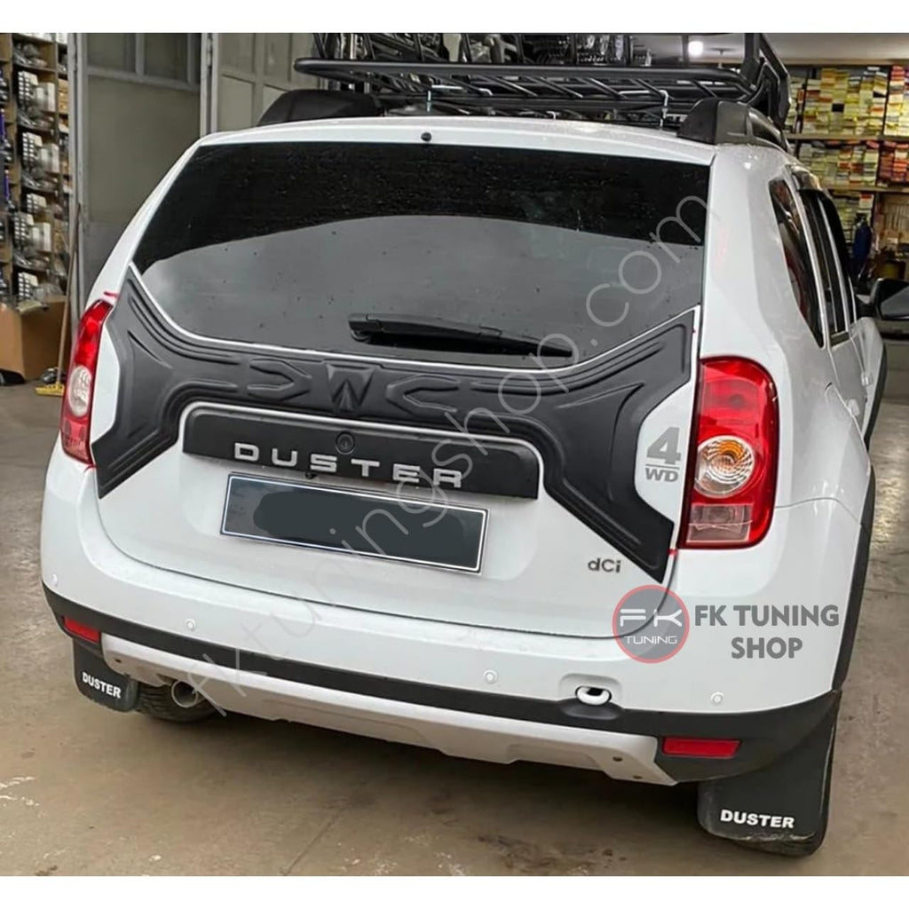 Rear Boot Lid Cover Trim – Dacia Duster MK1 (2010–2017) – Version 2