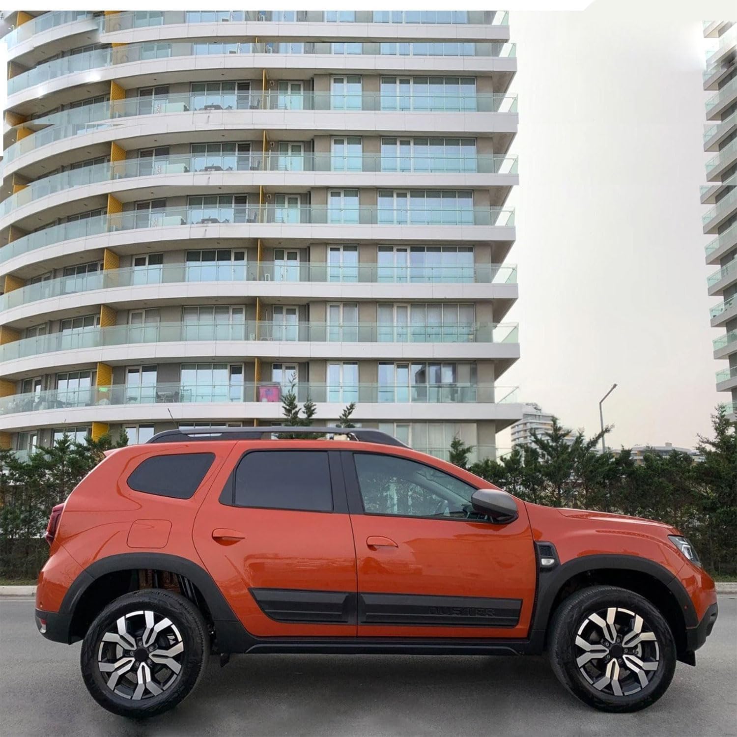 Side Door Protector Claddings (4 Pcs) – Dacia Duster MK2 (2018–2023)