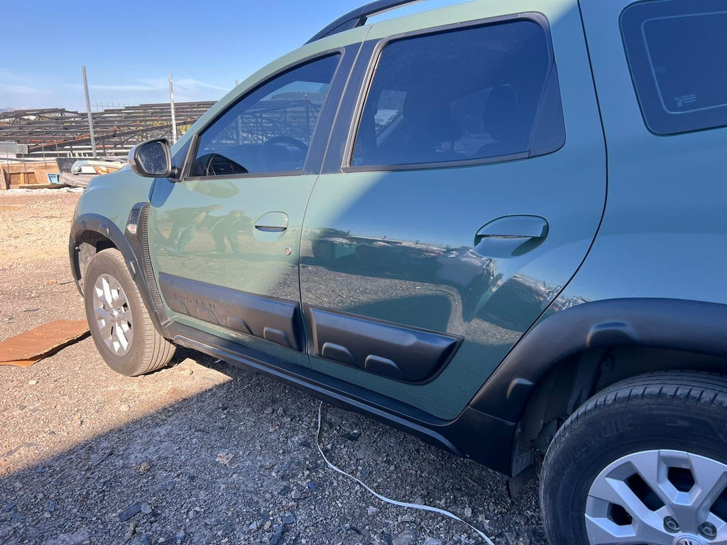 12-Piece Full Body Kit for Dacia Duster MK2 (2018-2023) - Wheel Arch Trims & Side Door Protectors