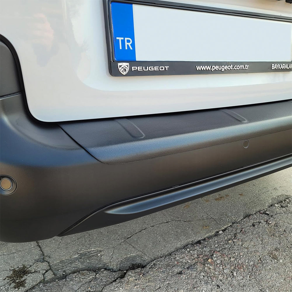 Matte Black Rear Bumper Protector - Compatible with Vauxhall Combo E (2018+ New Shape)